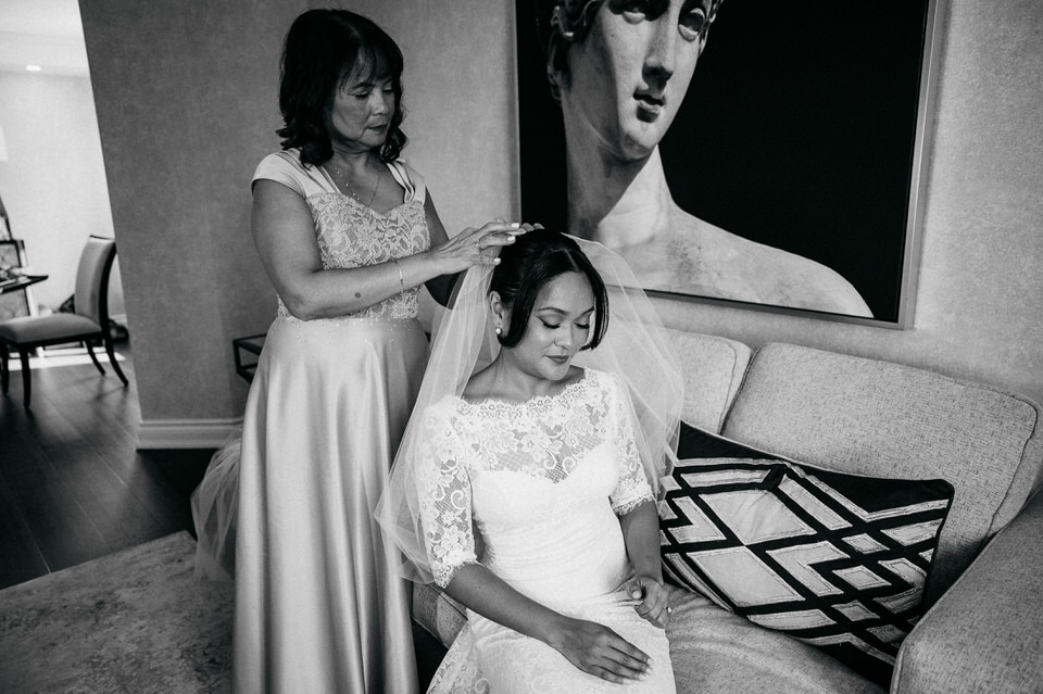 Bride getting ready at château vaudreuil
