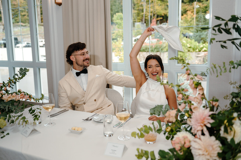 Mariage au Ripplecove Hotel & Spa – salle reception harmonie