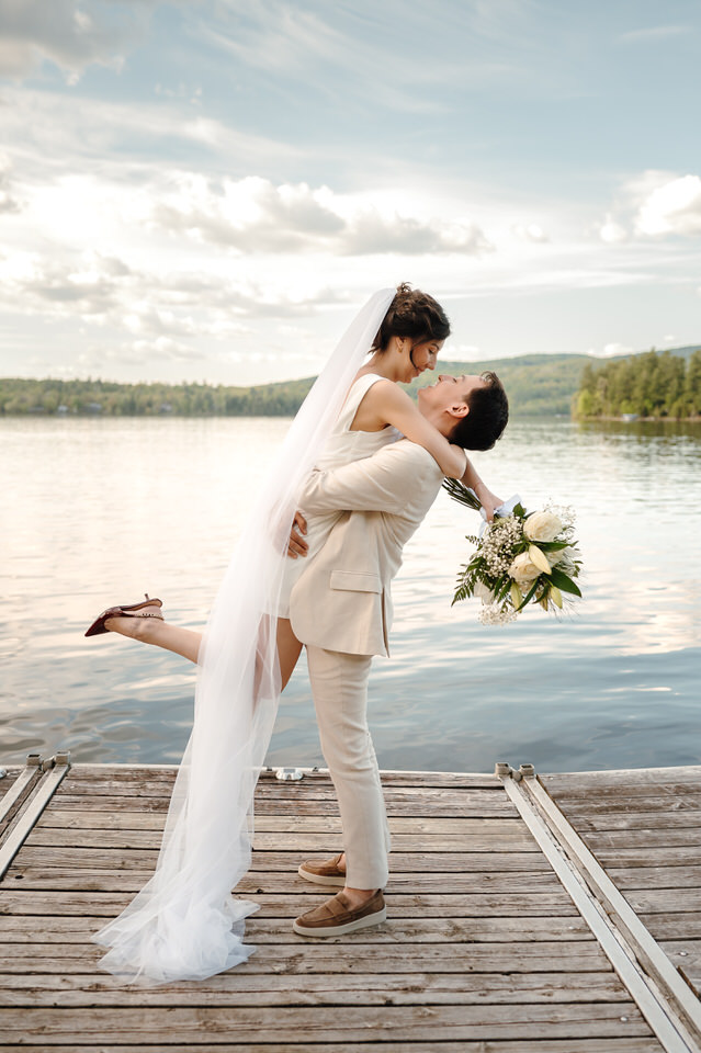 mariage AU Ripplecove Hôtel & Spa à Ayer's Cliff , Estrie, Cantons-del'Est, par MUST Photographie