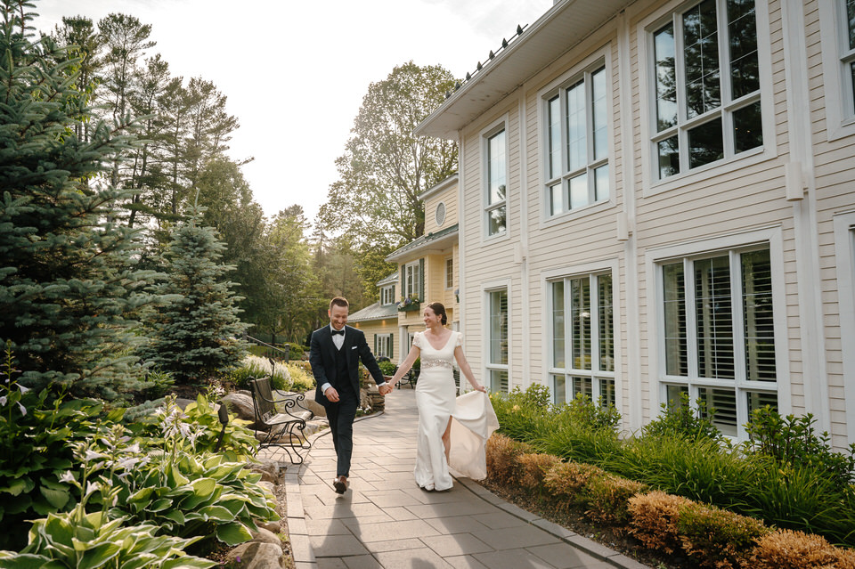 Mariage au Ripplecove Hôtel & Spa, par MUST Photographie. Photographe mariage Estrie, Cantons-de-l'Est